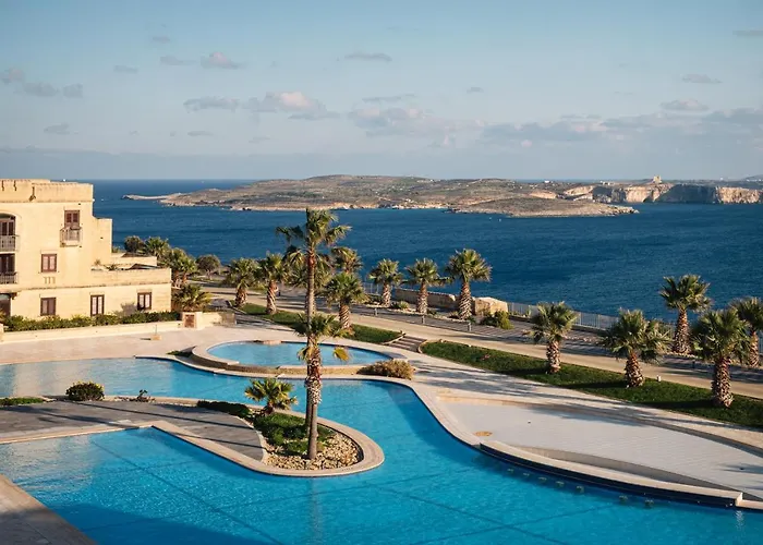 Cosy Apartment In Historic Fort Chambray, Gozo